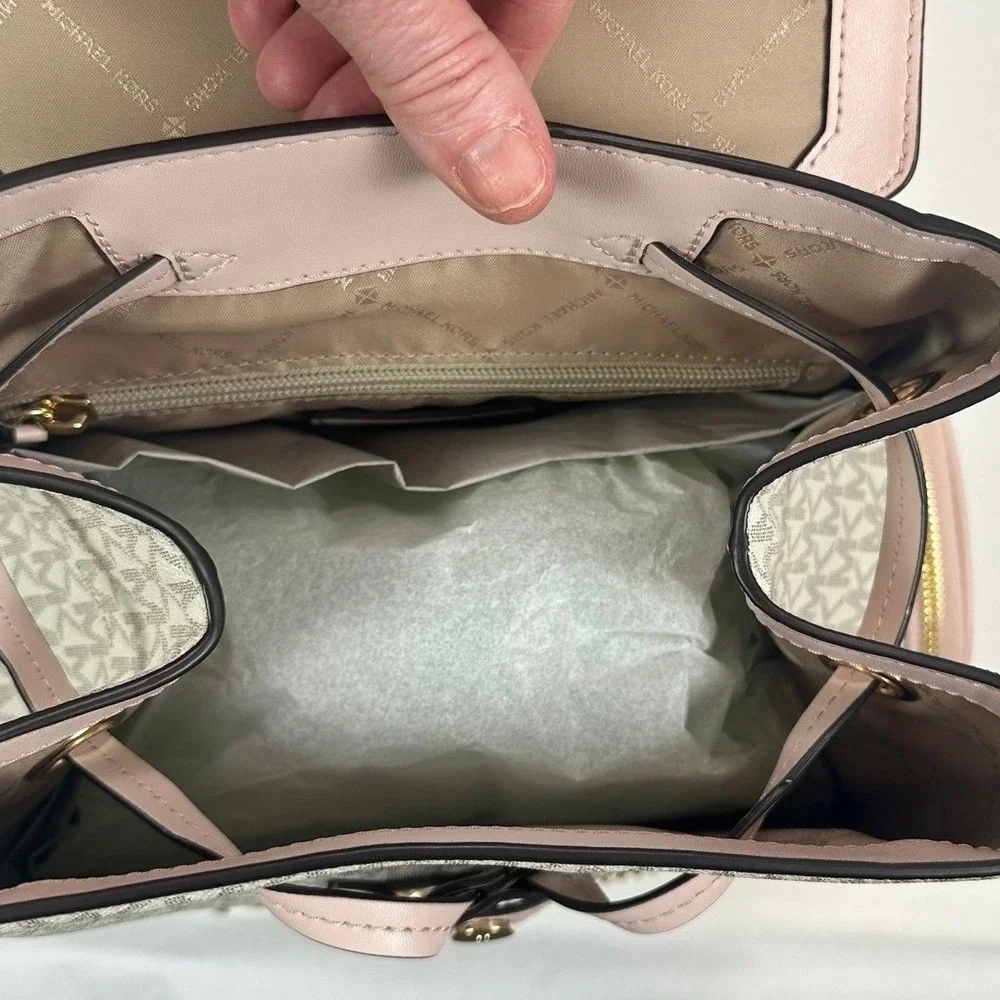 Michael Kors Jet Set Large Logo‎ Backpack Powder Blush/ Vanilla - New
